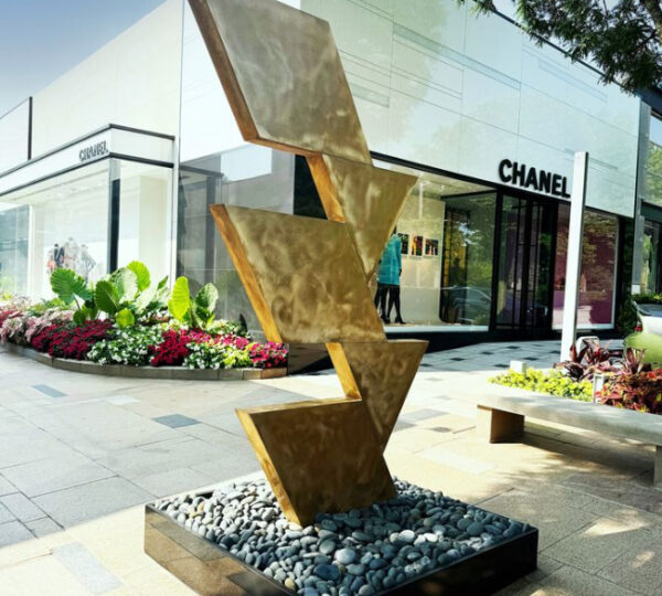 Americana Manhasset, Manhasset, NY