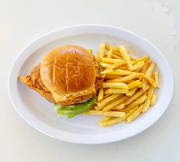 Lola’s Southern Cuisine, Medford NY