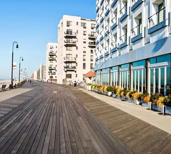 Long Beach NY Hotel